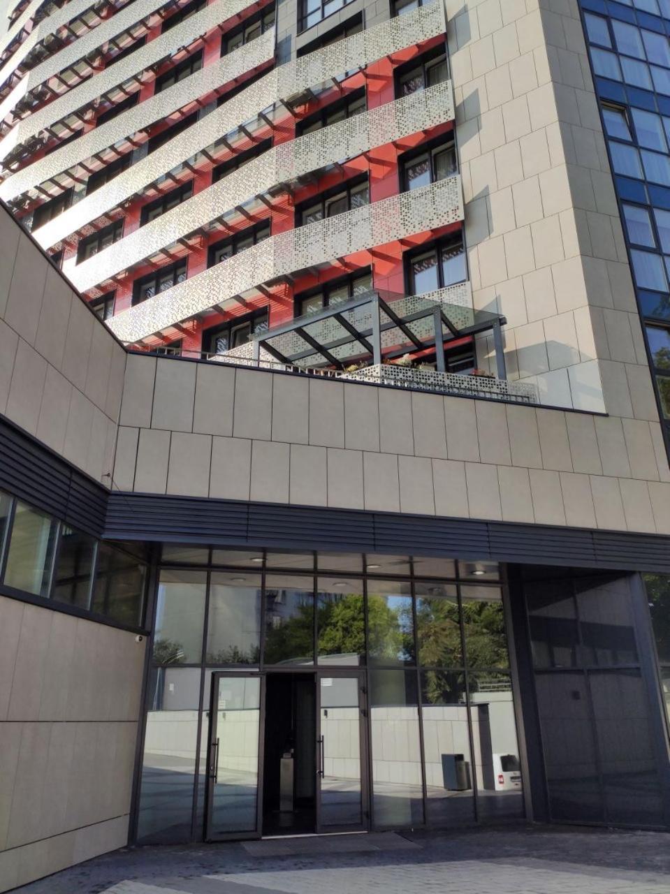 21-212 Petrovdom In Mint Apartments At Rc Kvartet Near Central Railway Station Kyiv Exterior foto